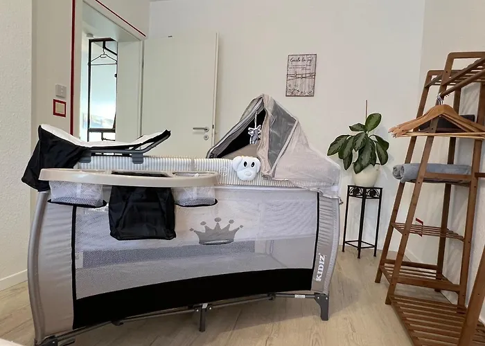 Golden Design Apartment, Zentral, Familie Und Business, 1000 Mbit アパート *